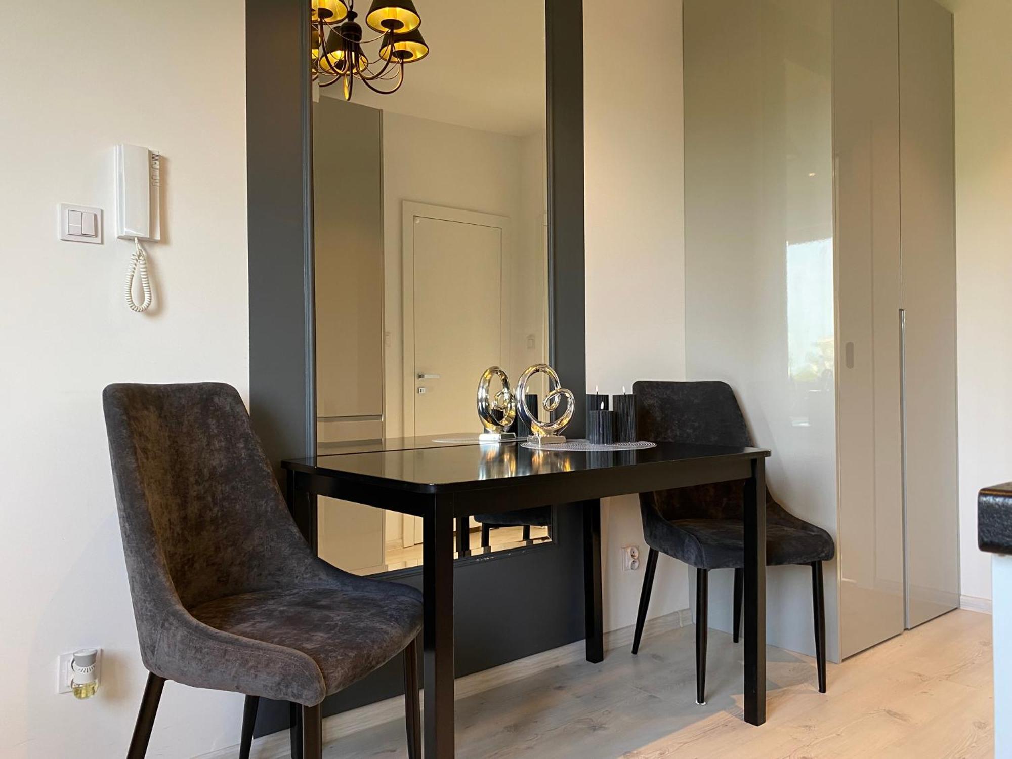 Lovers' Loft Apartment In Krakow - Orawska 7 Екстер'єр фото