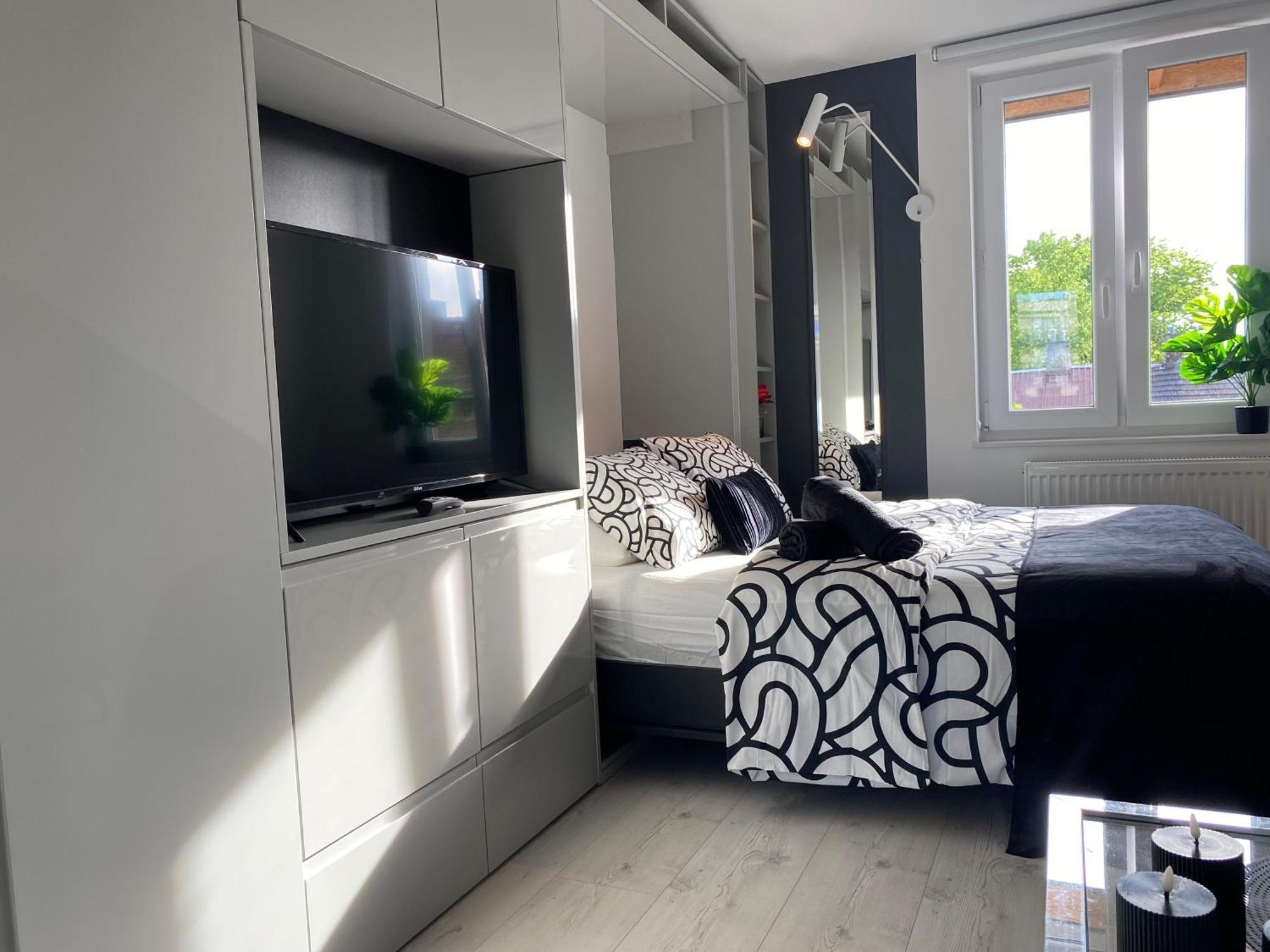 Lovers' Loft Apartment In Krakow - Orawska 7 Екстер'єр фото