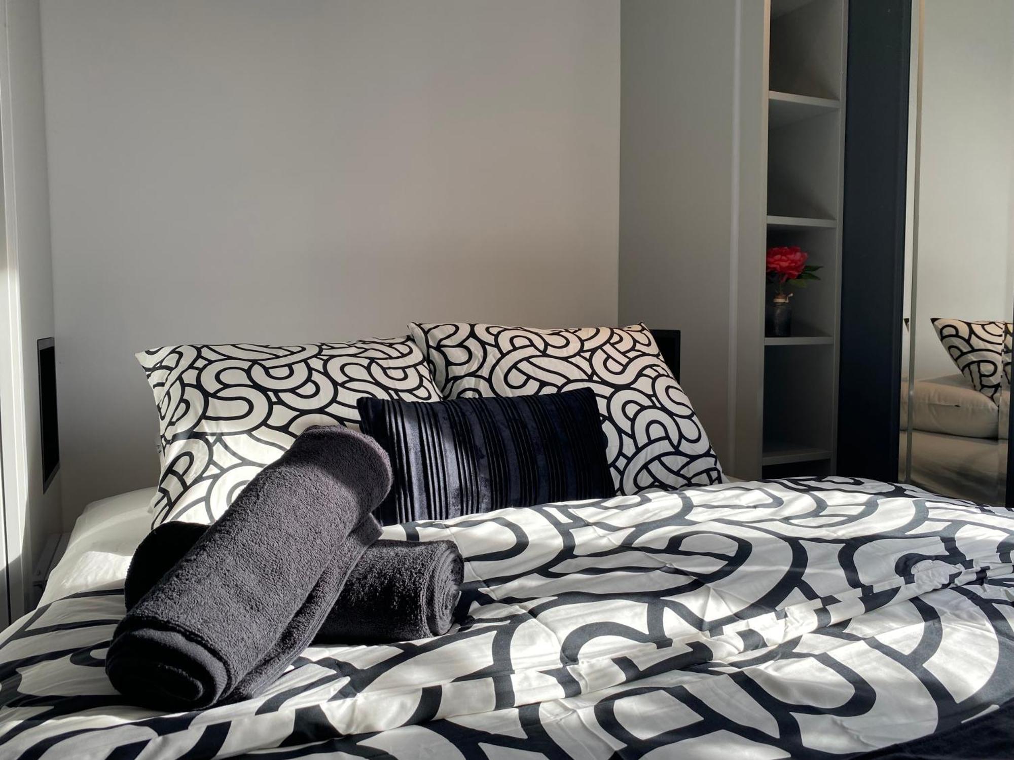 Lovers' Loft Apartment In Krakow - Orawska 7 Екстер'єр фото