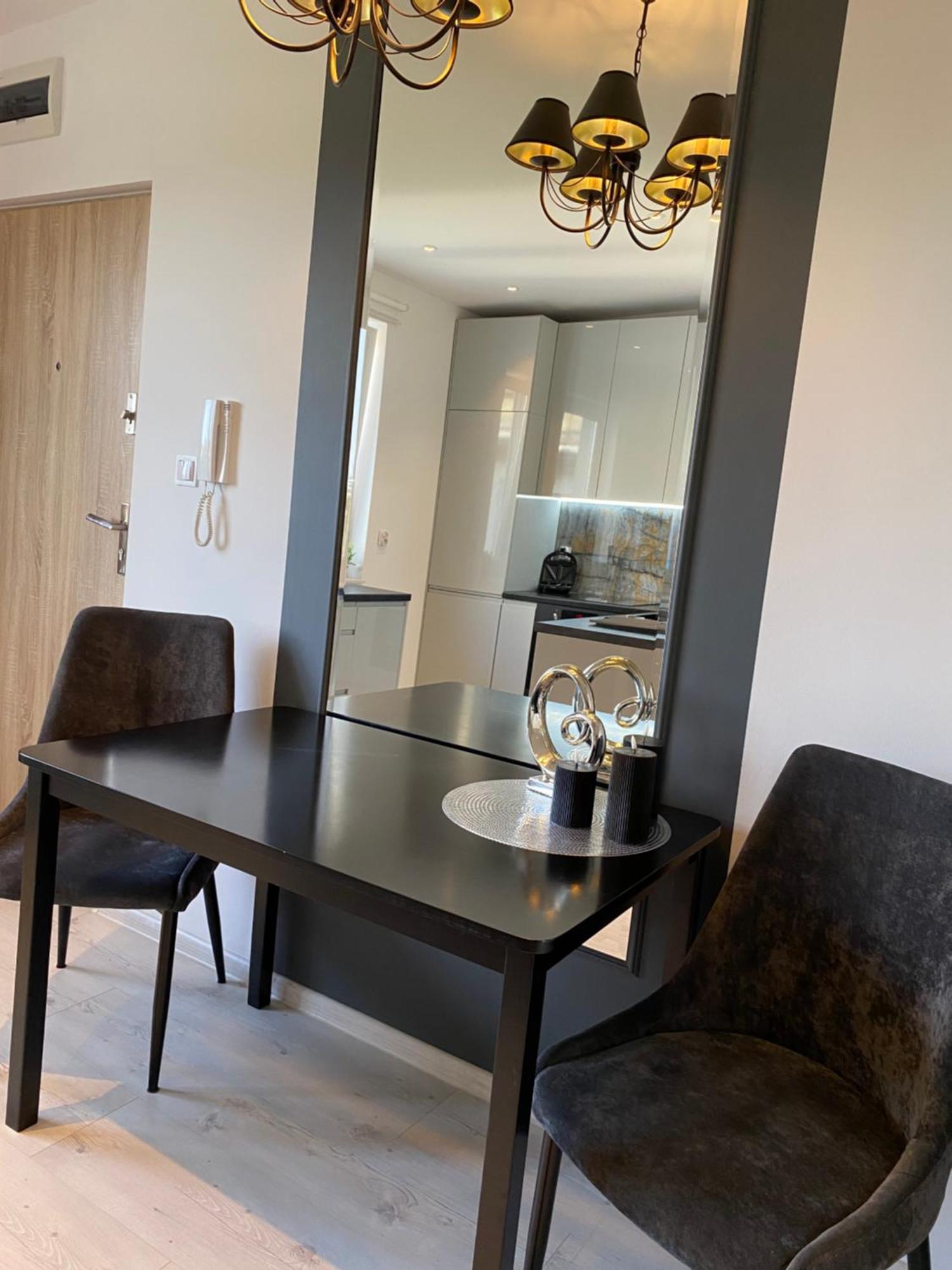 Lovers' Loft Apartment In Krakow - Orawska 7 Екстер'єр фото