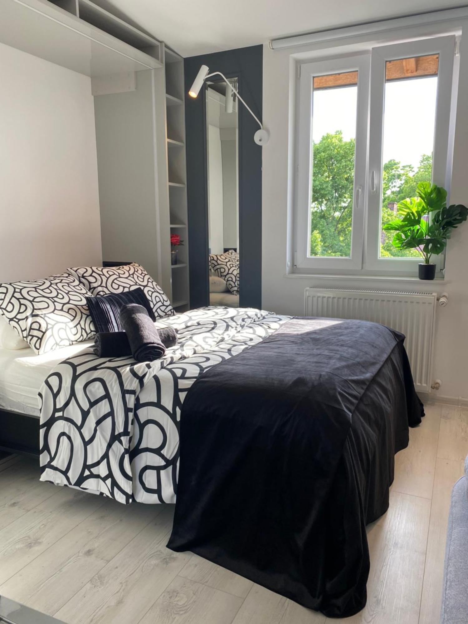 Lovers' Loft Apartment In Krakow - Orawska 7 Екстер'єр фото